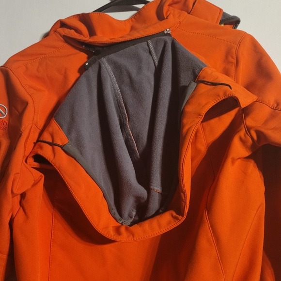 The North Face summit series Jacket. YOUTH XL - Picture 8 of 10